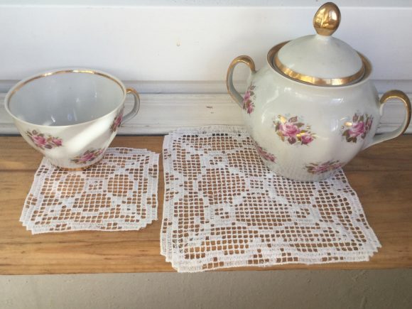FSL Square Doily Set Review for Holiday Gifts